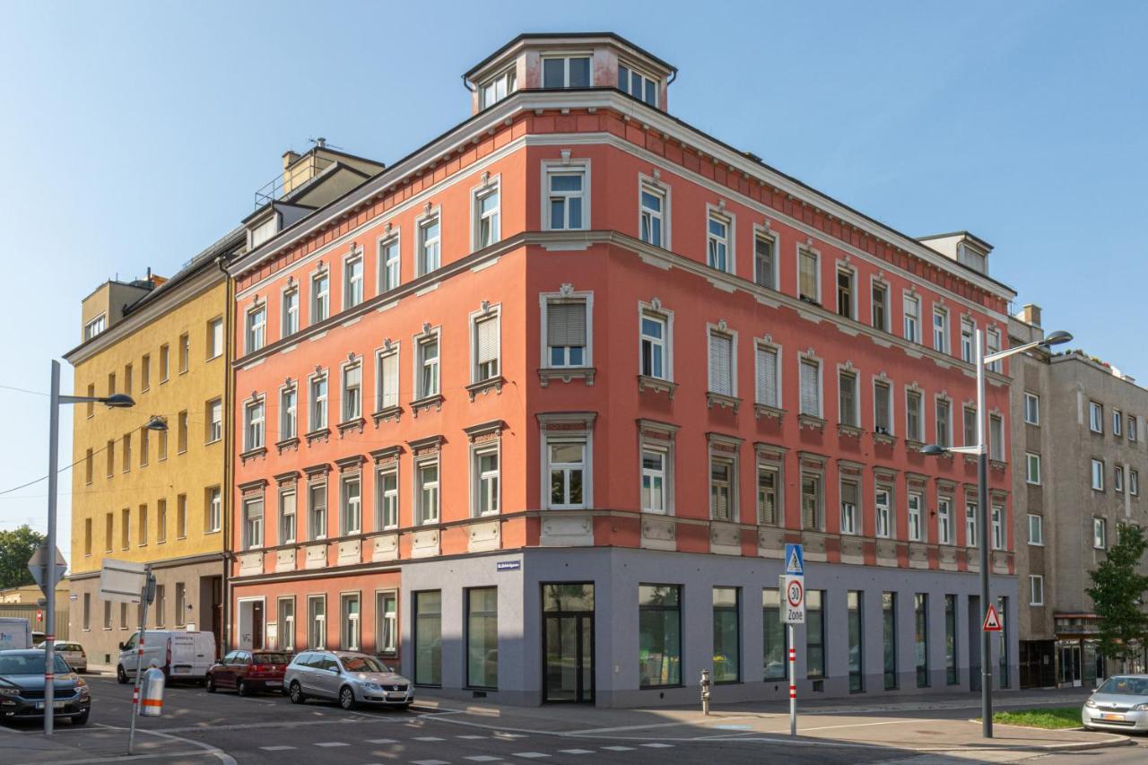 Kingsize Central Station Residence Wenen Buitenkant foto