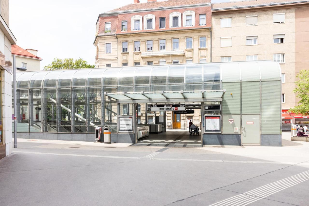 Kingsize Central Station Residence Wenen Buitenkant foto