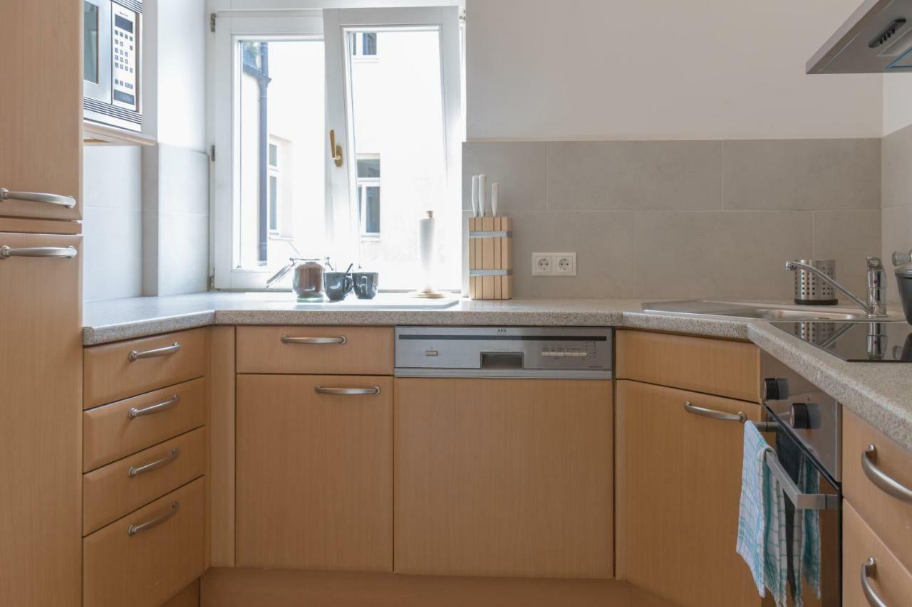 Kingsize Central Station Residence Wenen Buitenkant foto