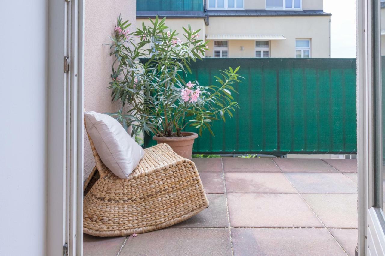 Kingsize Central Station Residence Wenen Buitenkant foto