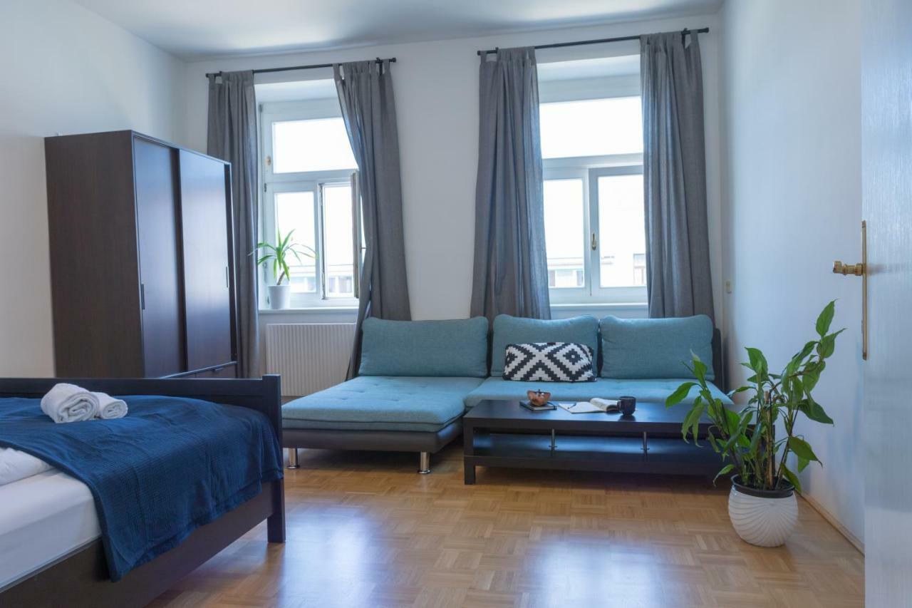 Kingsize Central Station Residence Wenen Buitenkant foto